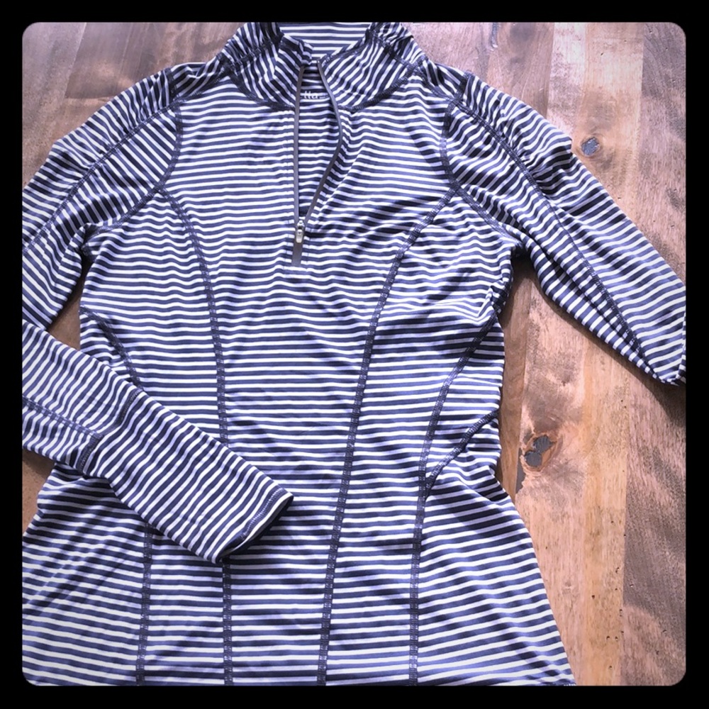 Zella workout pullover
